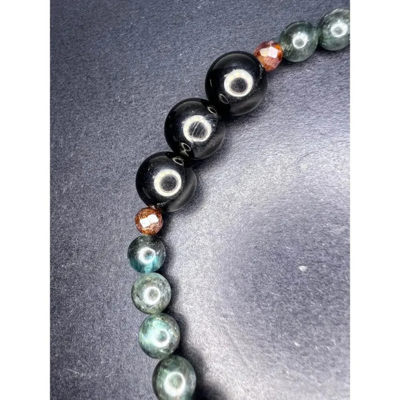 Peacock kyanite , Hessonite garnet, and jet stretch bracelet 8 inch - Picture 8 of 8